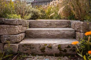 Gartengestaltung mit Treppe